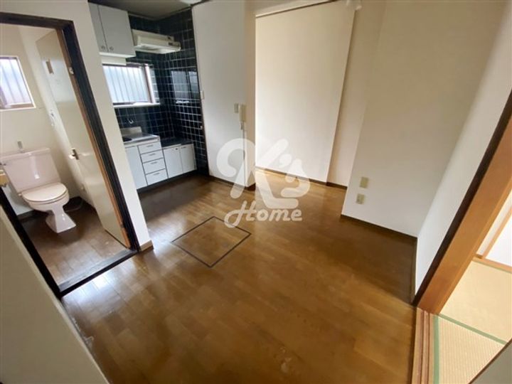 兵庫県神戸市長田区六番町3丁目(一戸建)の賃貸物件の居間