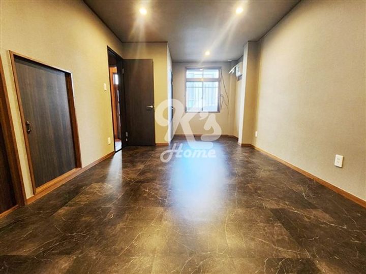 兵庫県神戸市須磨区大黒町3丁目(一戸建)の賃貸物件の居間