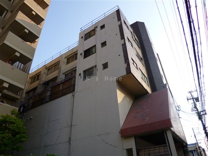 大星マンションの外観