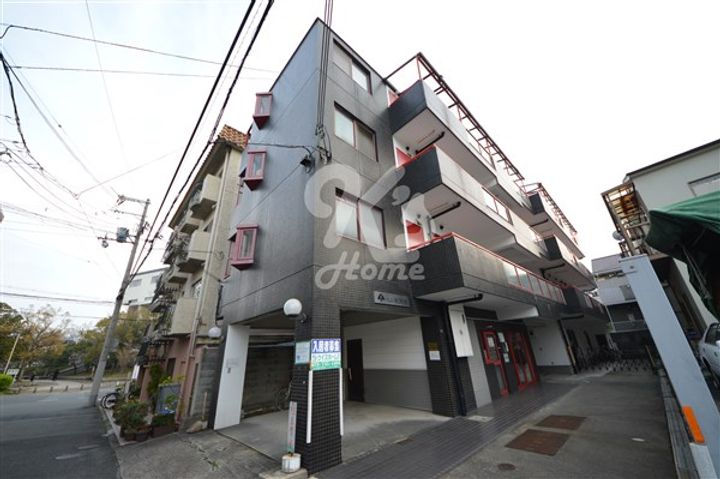 ベル東須磨302の外観