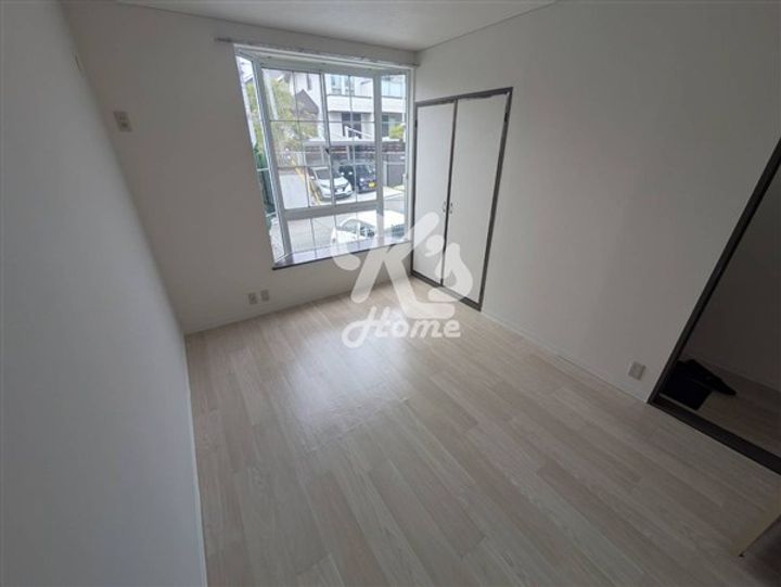 クイーンズコート東落合B-102の内装