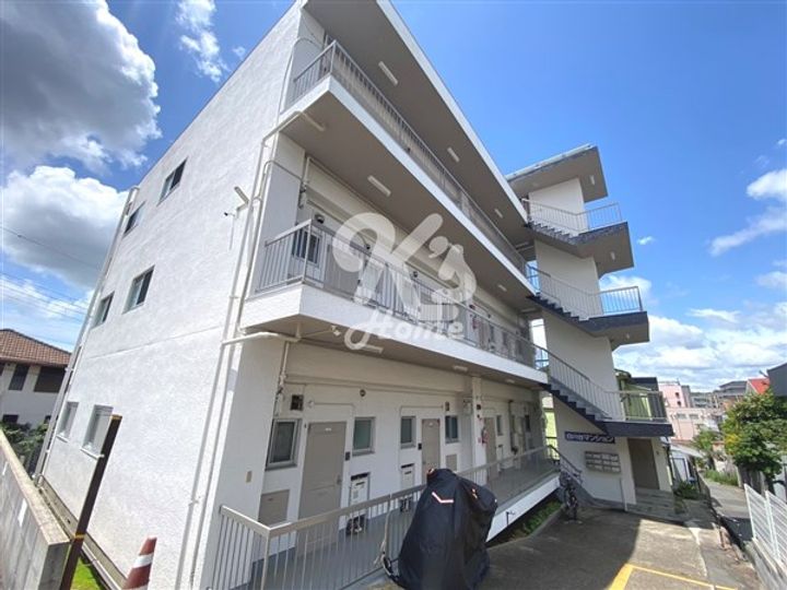 白川台マンション23の外観