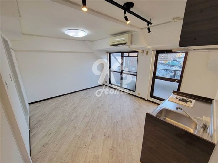 兵庫県神戸市長田区戸崎通3丁目(マンション)の賃貸物件の居間