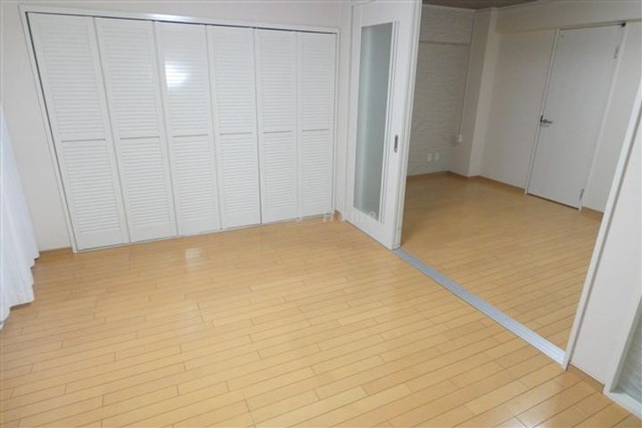 シャトー野崎の寝室