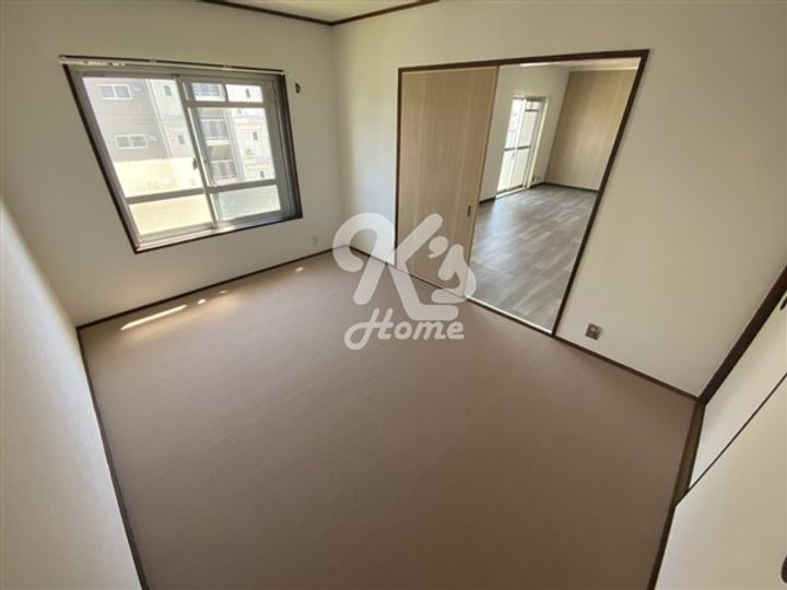 白川台住宅10号棟203の内装