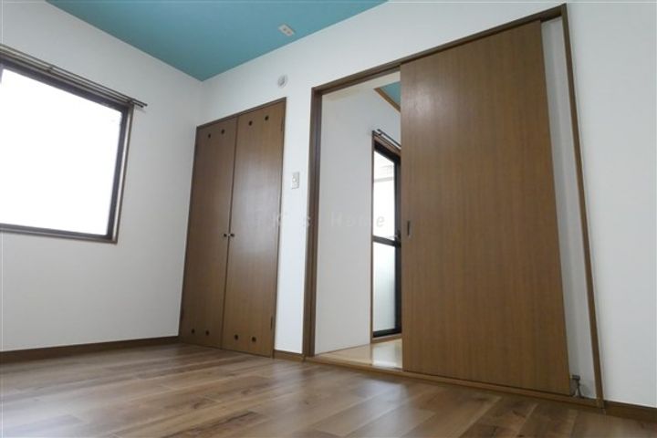 エーデルハイム藤井の居間