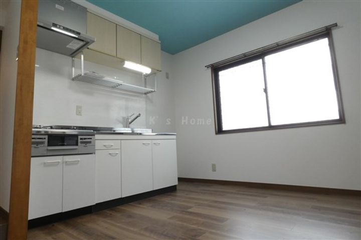 エーデルハイム藤井の居間