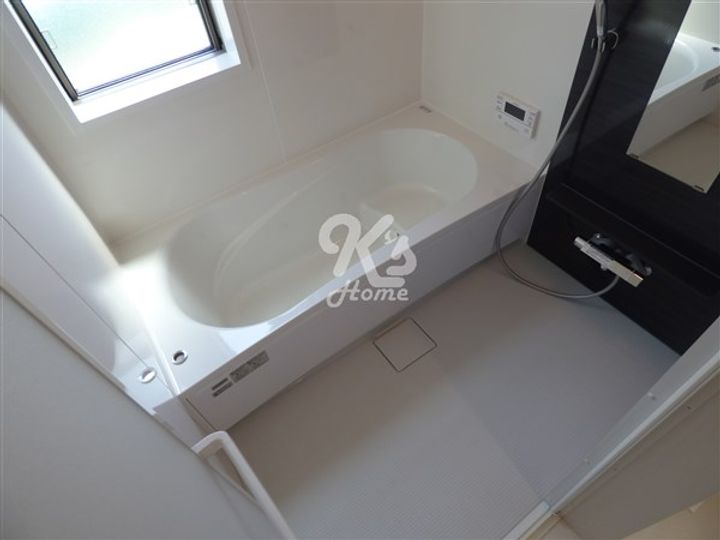 兵庫県明石市大蔵中町(一戸建)の賃貸物件1の風呂