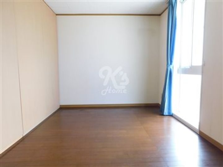 ダイコーポ西藤江302の居間