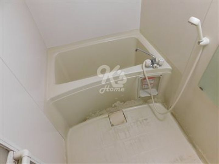 ダイコーポ西藤江302の風呂