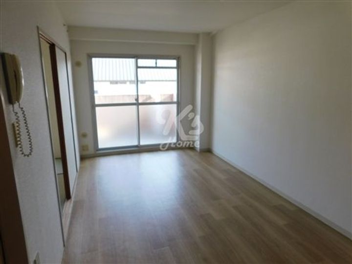 エトワール西神戸306の内装