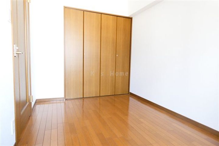 ローレル水木通の居間