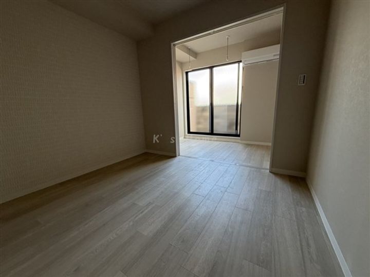 兵庫県神戸市東灘区青木5丁目(アパート)の賃貸物件の居間