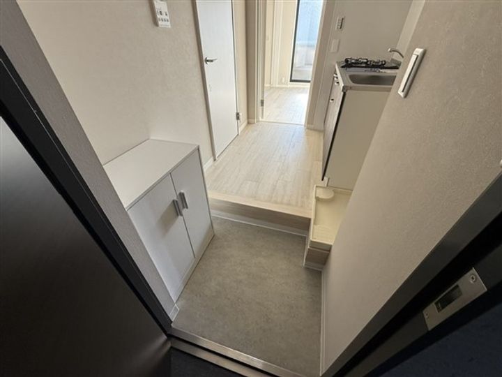 兵庫県神戸市東灘区青木5丁目(アパート)の賃貸物件の玄関