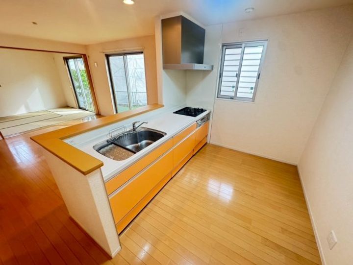 大阪府池田市緑丘2丁目(一戸建)の賃貸物件のキッチン