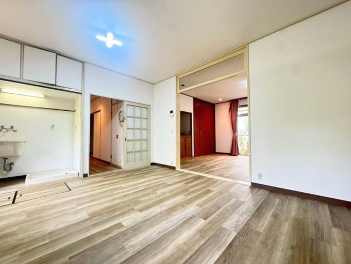 大阪府吹田市佐竹台1丁目(一戸建)の賃貸物件の居間