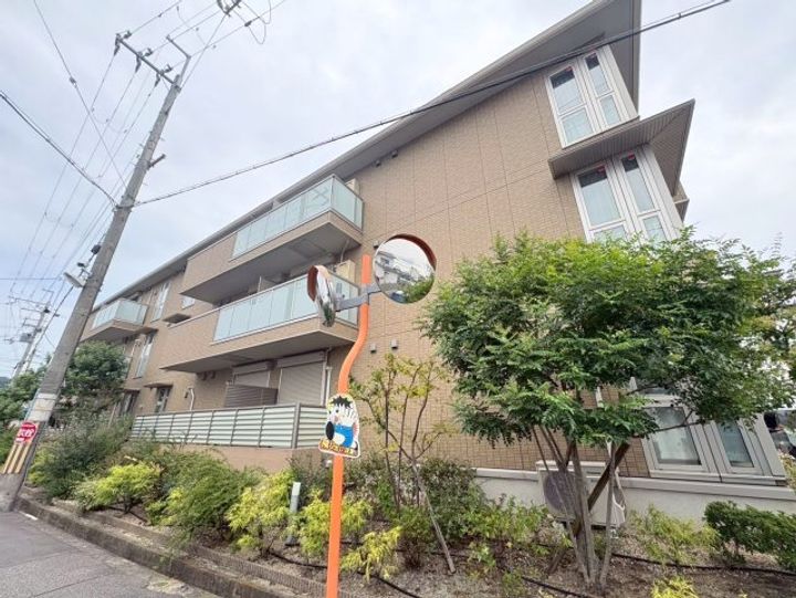 Proud Hills Ⅰの外観