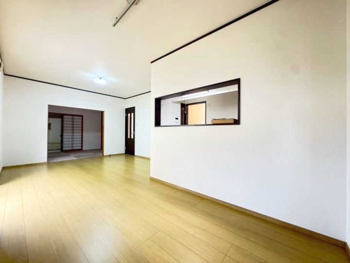 大阪府箕面市小野原東5丁目(一戸建)の賃貸物件の内装