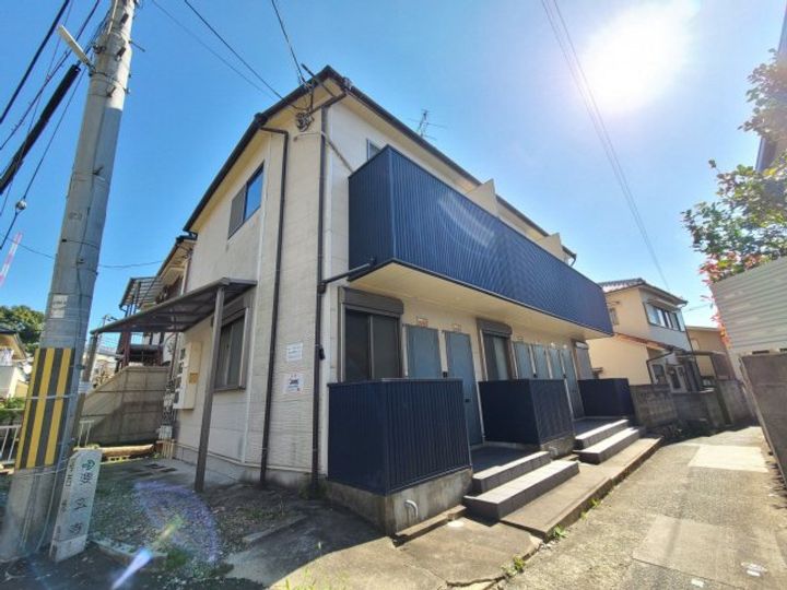 本山北町ハイツの外観
