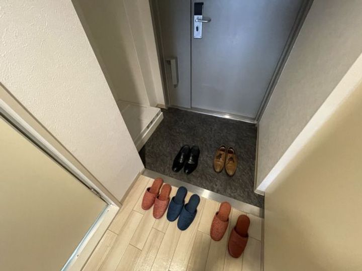 イーストコート2番街の玄関