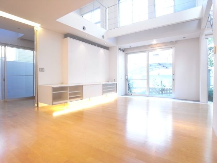 兵庫県芦屋市大原町(一戸建)の賃貸物件の居間