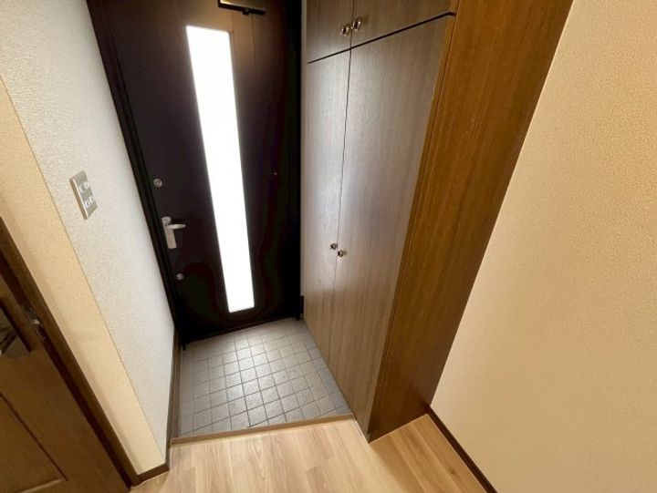 兵庫県神戸市東灘区御影本町2丁目(一戸建)の賃貸物件の玄関
