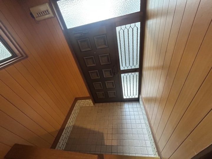 兵庫県神戸市垂水区野田通(一戸建)の賃貸物件の玄関