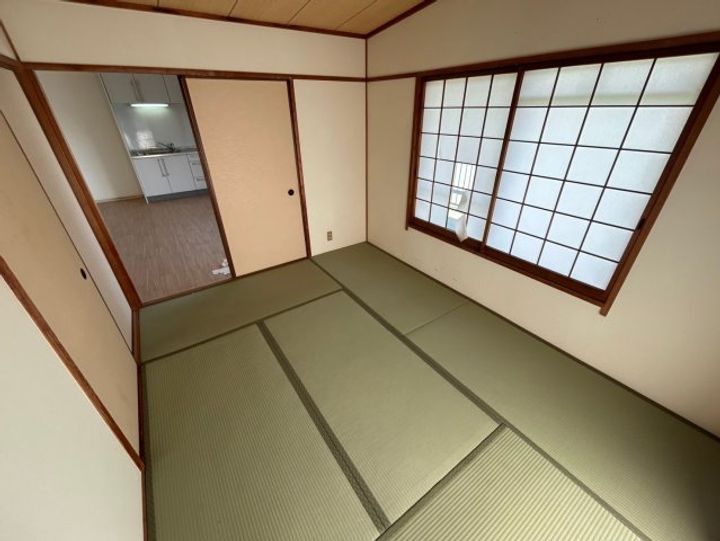 ピュアハイツ高丸第2の内装