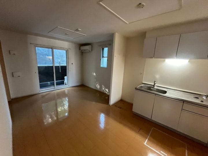 舞子坂ヒルズⅡの居間