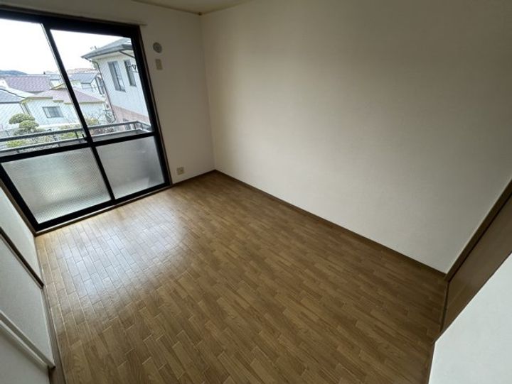 エクセルハイツ桃山の居間