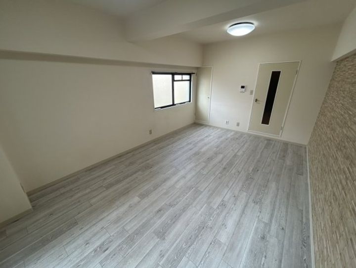 ハイツ天翔の居間