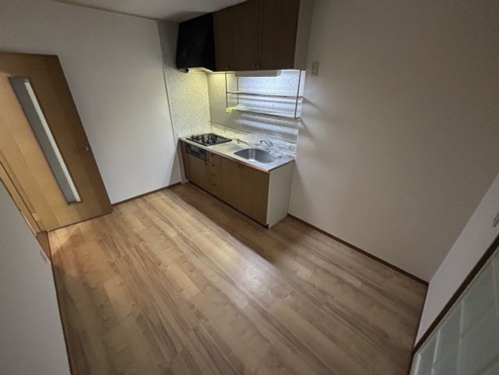 フローラルコートの居間