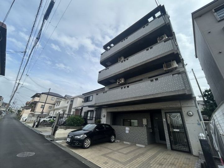 シェルハウス302の外観