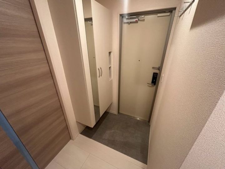 ラウレアの玄関