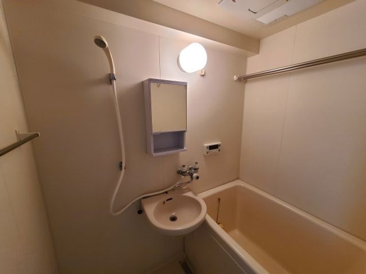 メゾンフレールの風呂