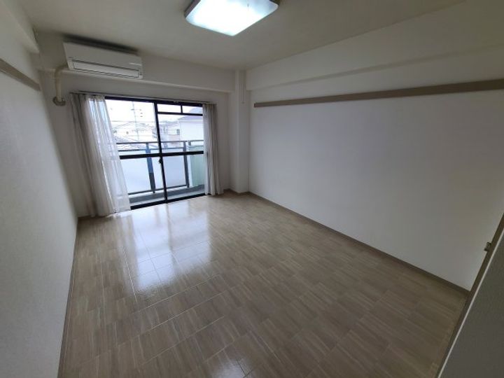 メゾンフレールの居間