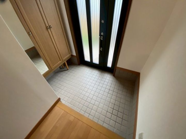 兵庫県芦屋市三条南町(一戸建)の賃貸物件の玄関