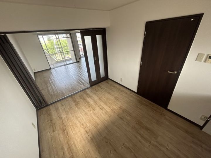 ロイヤルコーポ吉田の内装