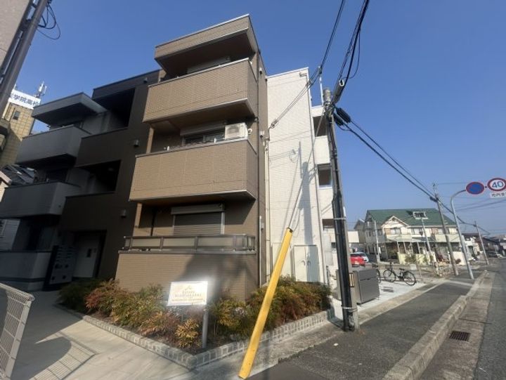 エスターテ西明石の外観