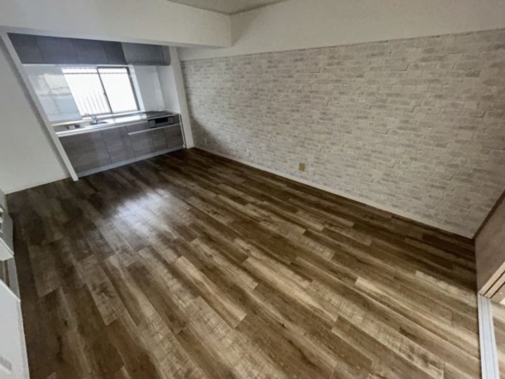 ハイツ甲村A棟の居間