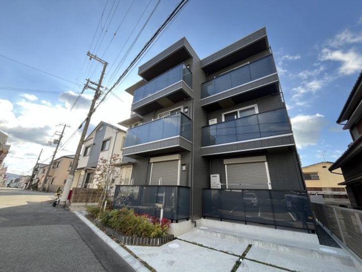 エムライズ材木町の外観