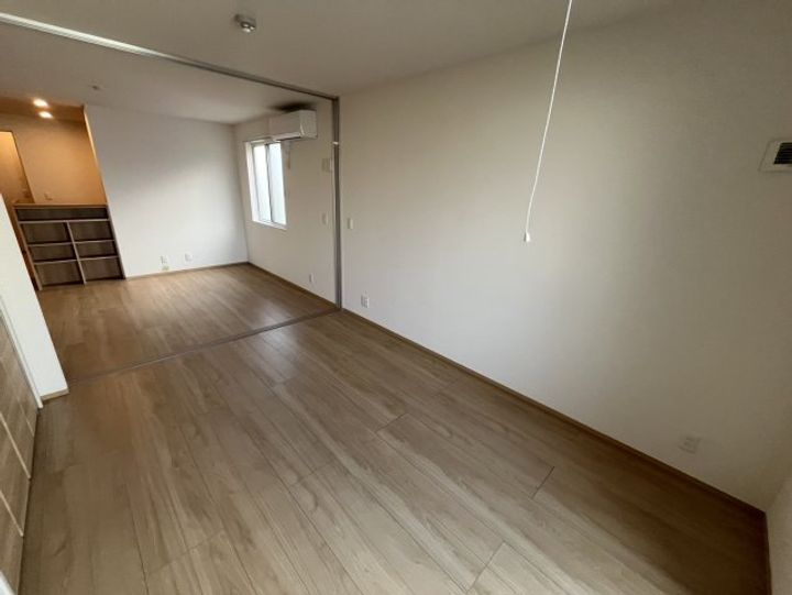 エムライズ材木町の居間