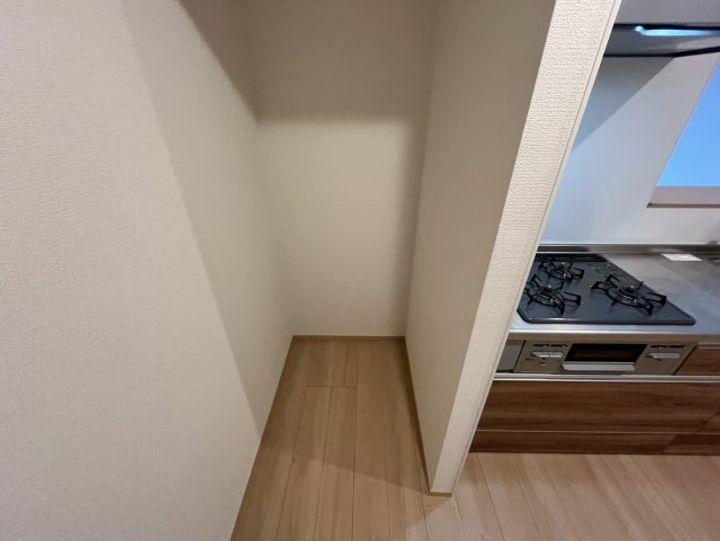 エムライズ材木町の内装