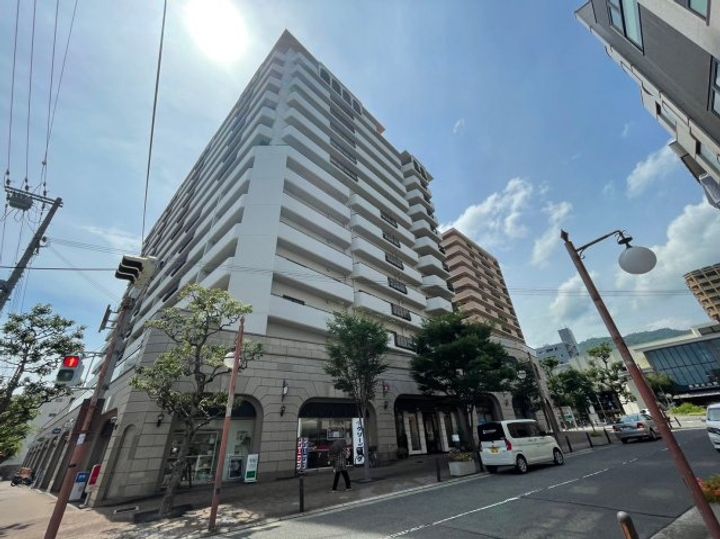 本山アーバンライフ503の外観