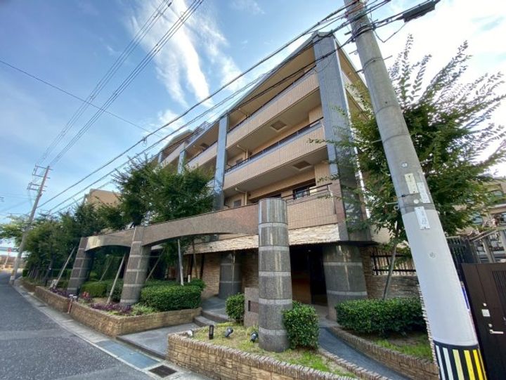 コスモ芦屋川シーサイドテラスの外観