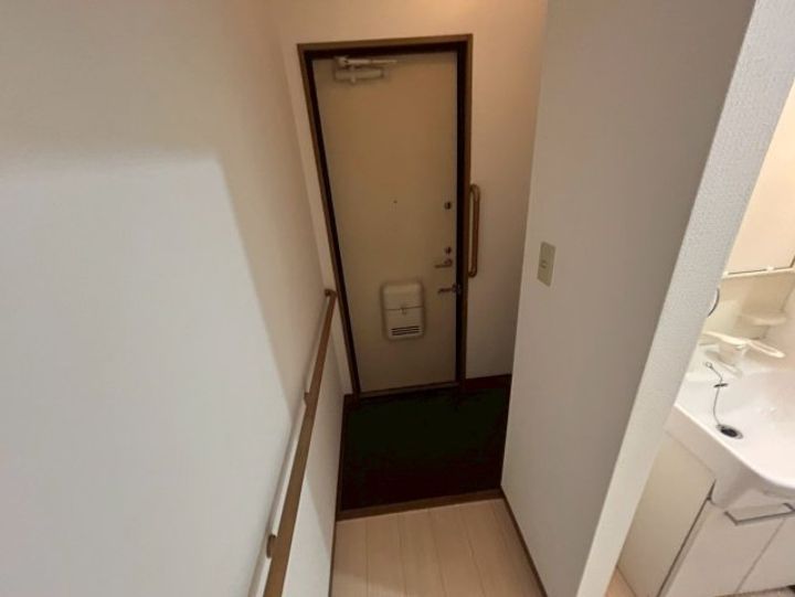 ヴェルドミールの玄関