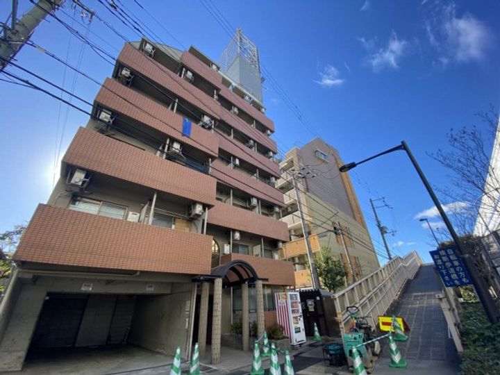 VIVANT青木の外観