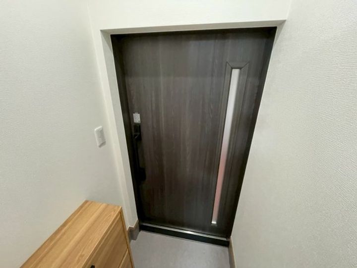 お福ビル2Aの玄関