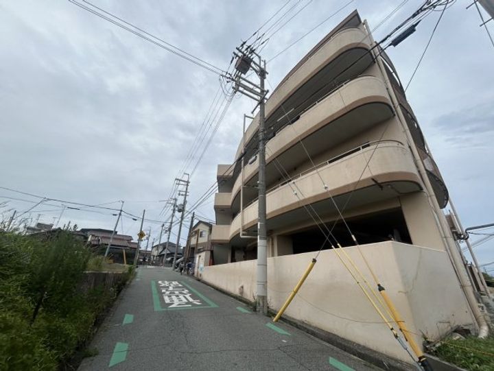 セオコート明石Ⅱの外観