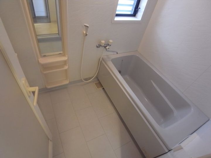 プラスワン芦屋の風呂